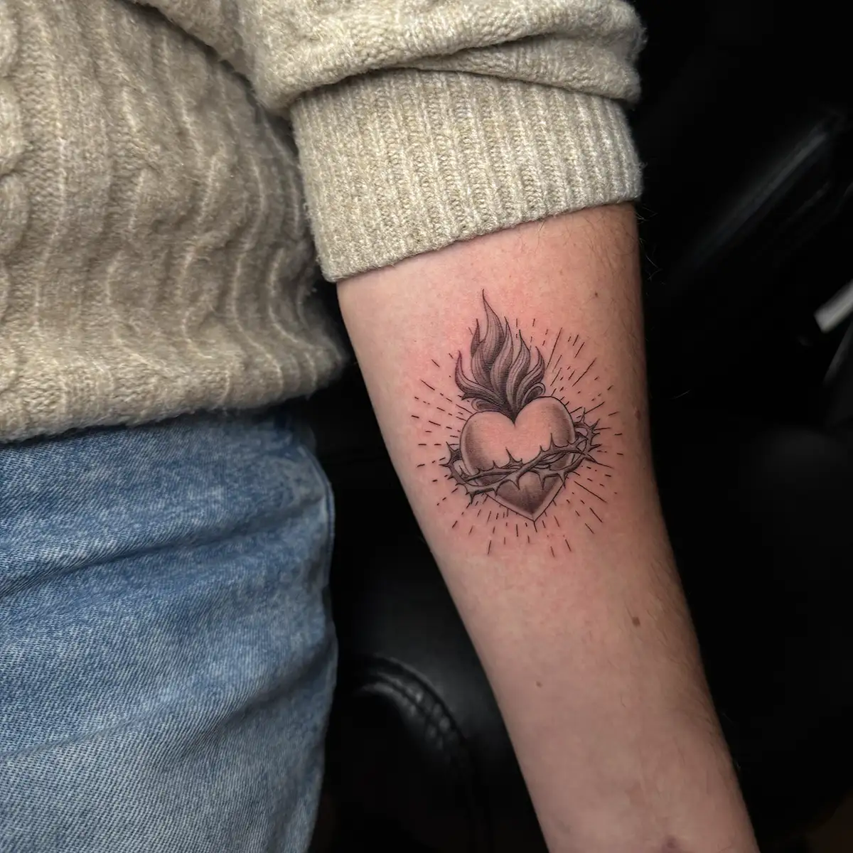 uri-ortiz-tattoo-fine-line-01