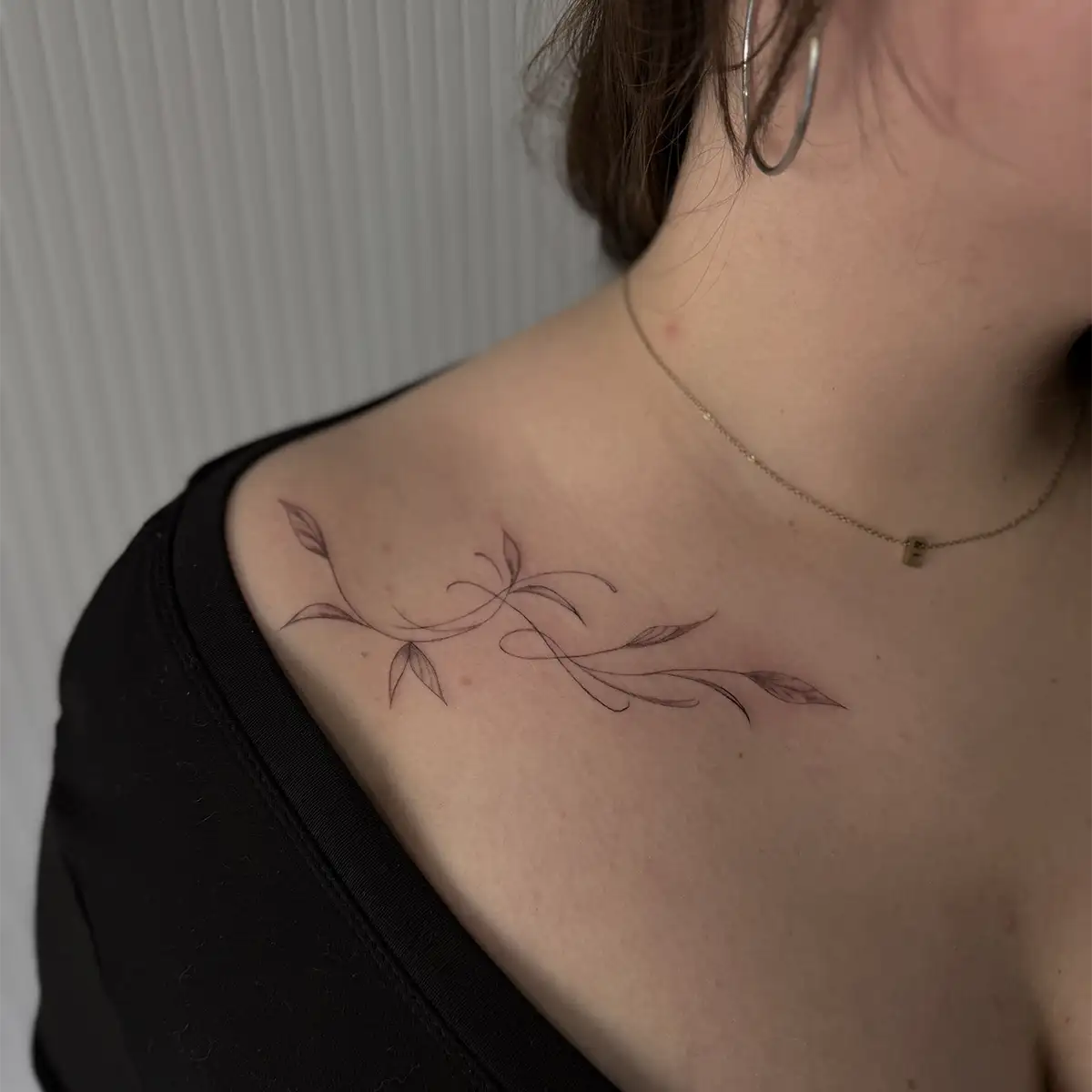 uri-ortiz-tattoo-fine-line-06